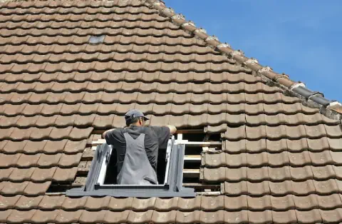 Pose de velux - Sainte-Jamme-sur-Sarthe